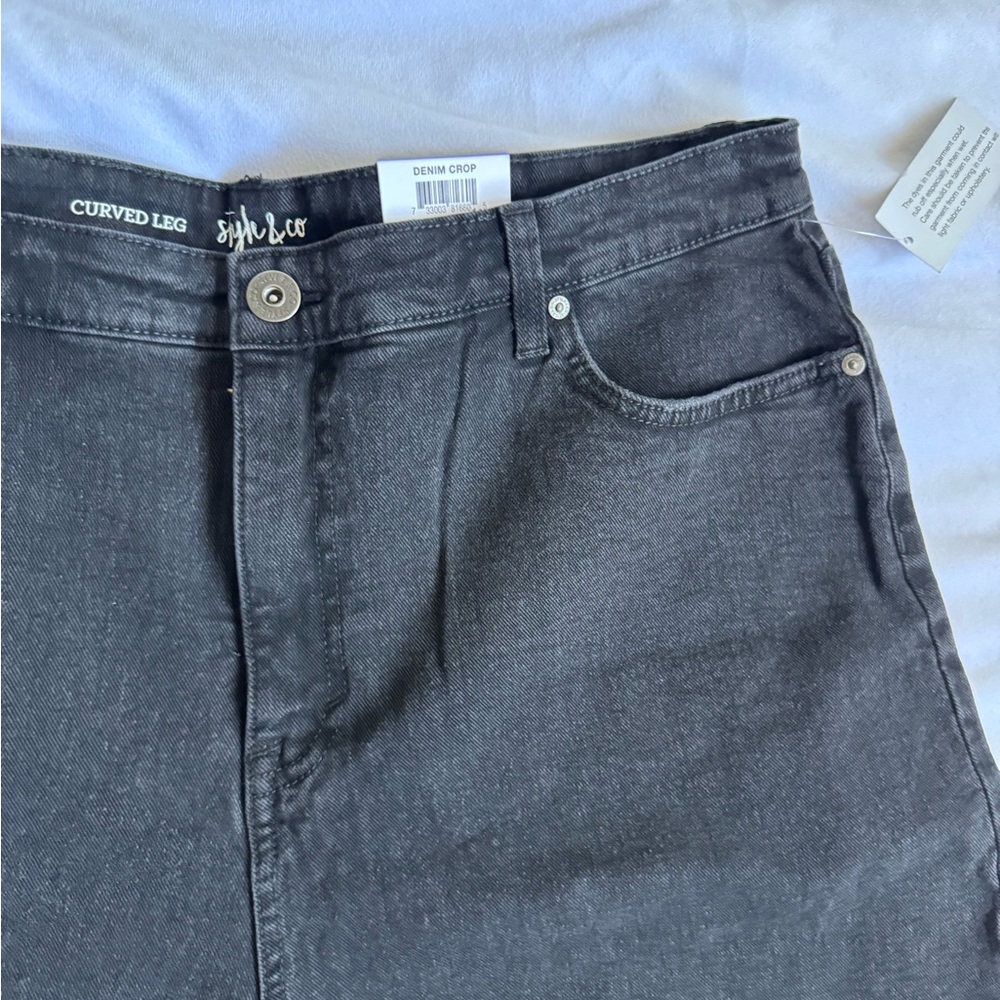 Style & Co. Black Ripped Capris - Picture 6 of 10